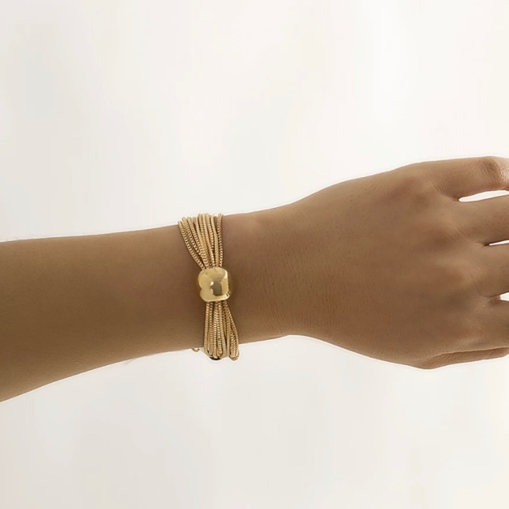 Chic & Unique Twisted Chunky Bracelet Accessory Jewelry